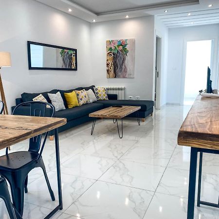 Cosy Apartment In La Marsa - 2 Bed 1 Bath Exterior photo